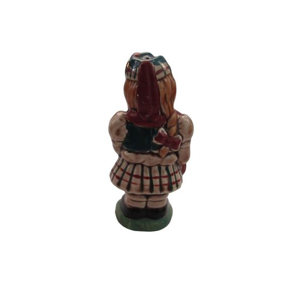Vintage Scottsh Lass Girl In Kilt with Doll Salt Pepper Shaker Cork Stopper EUC - Picture 6 of 16
